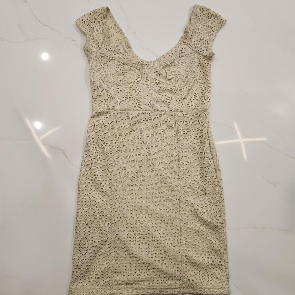 Sandshell Sz S off white Forever 21 Lace Bodycon Mini Dress Bridal Lined Women